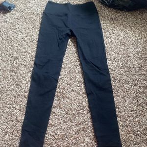 Black ribbed leggings